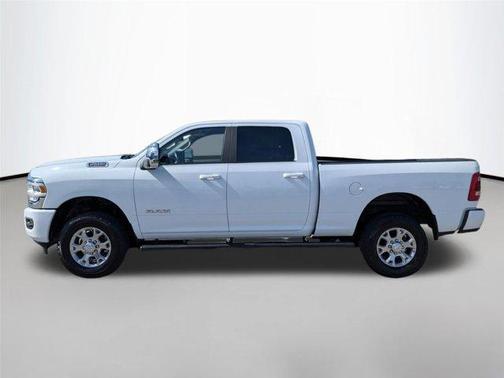2023 RAM 2500 Laramie Crew Cab 4x4 6'4' Box