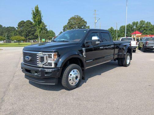 2022 Ford F-450 Platinum