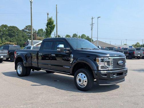 2022 Ford F-450 Platinum