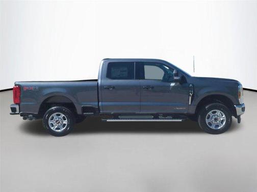 Carbonized Gray Metallic 2026 Ford F-250 XLT