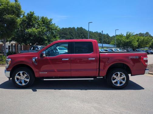 Rapid Red Metallic Tinted Clearcoat 2023 Ford F-150 Lariat