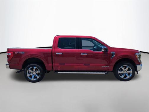 Rapid Red Metallic Tinted Clearcoat 2023 Ford F-150 Lariat