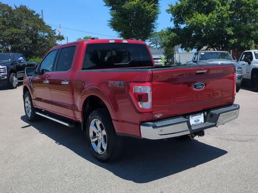 Rapid Red Metallic Tinted Clearcoat 2023 Ford F-150 Lariat