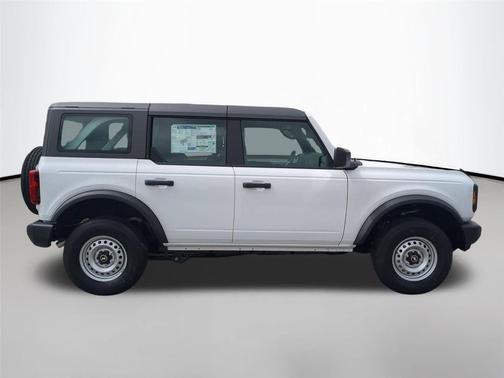 Oxford White 2026 Ford Bronco Base