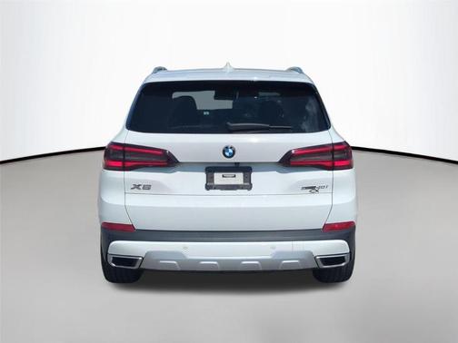 Alpine White 2022 BMW X5 sDrive40i