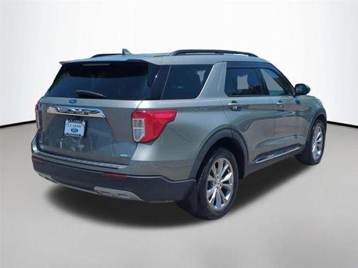 Silver Spruce Metallic 2020 Ford Explorer XLT