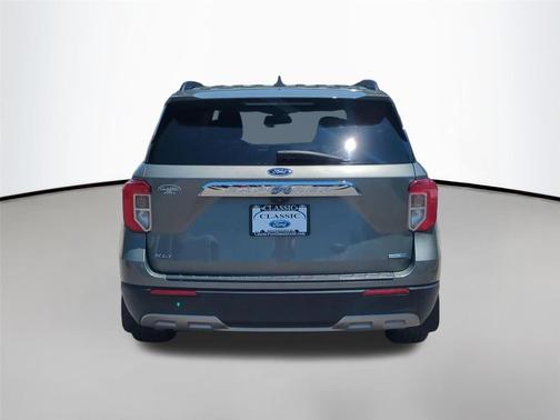 Silver Spruce Metallic 2020 Ford Explorer XLT