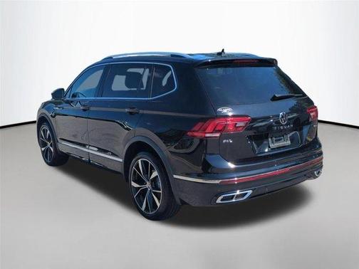 2023 Volkswagen Tiguan 2.0T SEL R-Line 4MOTION