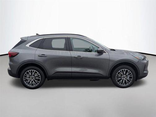 2025 Ford Escape PHEV Base