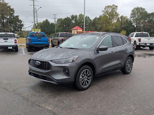 2025 Ford Escape PHEV Base