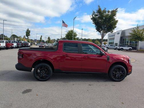 2025 Ford Maverick Lariat
