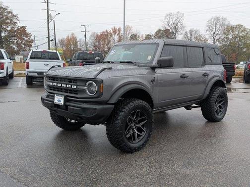 2025 Ford Bronco Base