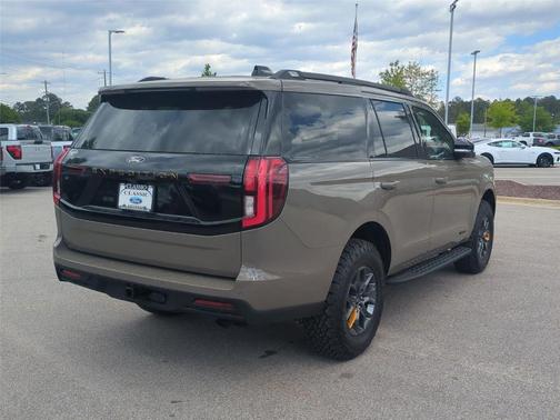 Marsh Gray 2026 Ford Expedition Tremor