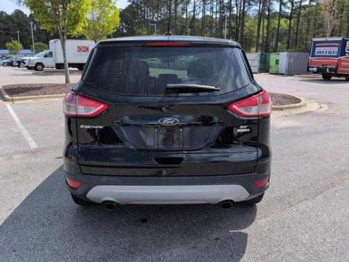 Shadow Black 2016 Ford Escape SE
