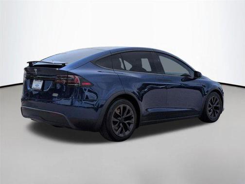2022 Tesla Model X Plaid Tri Motor All-Wheel Drive