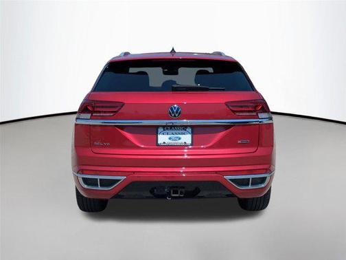Aurora Red Metallic 2022 Volkswagen Atlas Cross Sport 3.6L V6 SEL R-Line