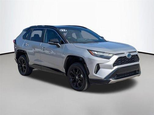 2023 Toyota RAV4 Hybrid SE