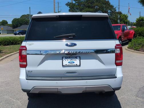 Oxford White 2020 Ford Expedition XLT