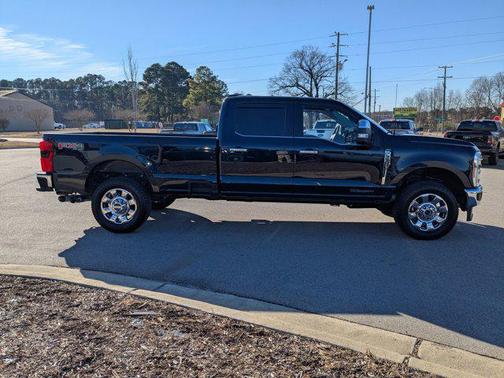 2024 Ford F-350 Lariat