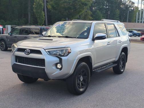 Classic Silver Metallic 2018 Toyota 4Runner TRD Off Road Premium