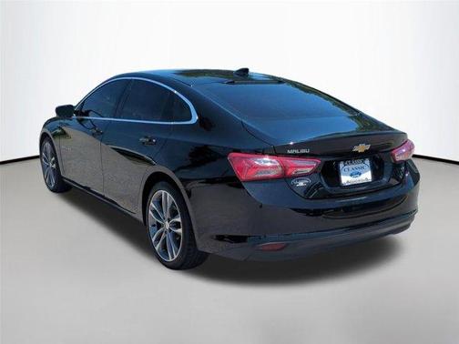 Mosaic Black Metallic 2022 Chevrolet Malibu FWD LT