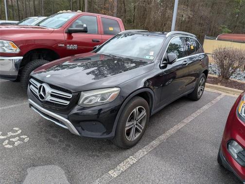 2017 Mercedes-Benz GLC 300 4MATIC