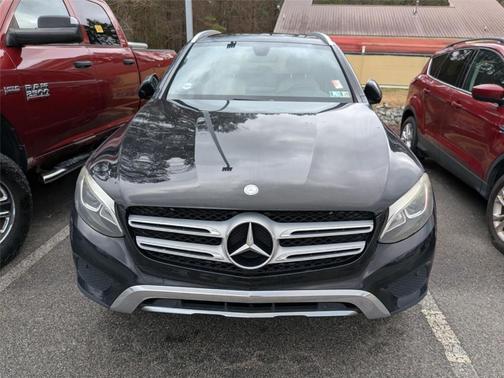 2017 Mercedes-Benz GLC 300 4MATIC