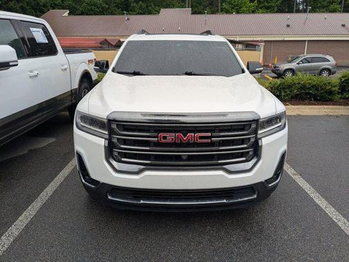 2023 GMC Acadia AWD AT4