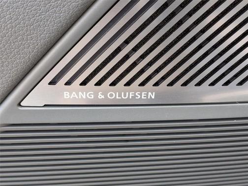 2023 Audi Q8 55 Prestige