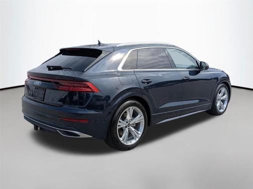 2023 Audi Q8 55 Prestige