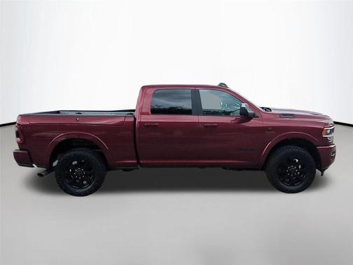 Delmonico Red Pearlcoat 2022 RAM 2500 Laramie Crew Cab 4x4 6'4' Box