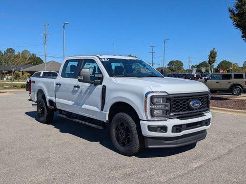 2025 Ford F-250 XL