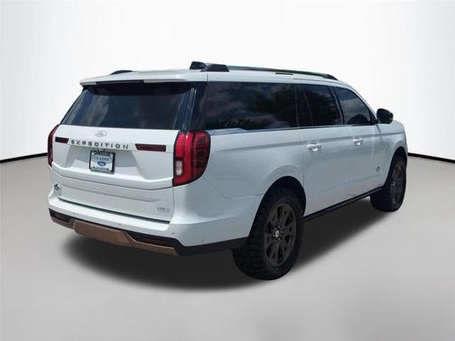 Star White Metallic Tri-Coat 2025 Ford Expedition Max King Ranch