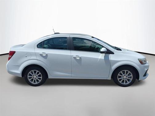 2018 Chevrolet Sonic LT