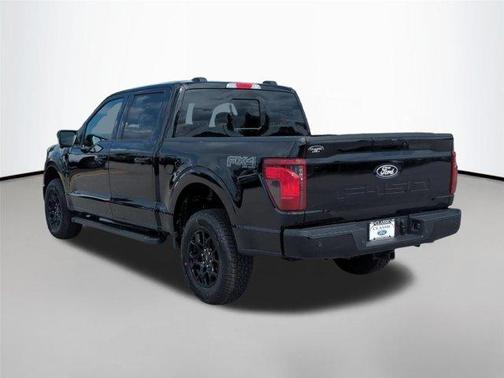 Agate Black Metallic 2026 Ford F-150 XLT