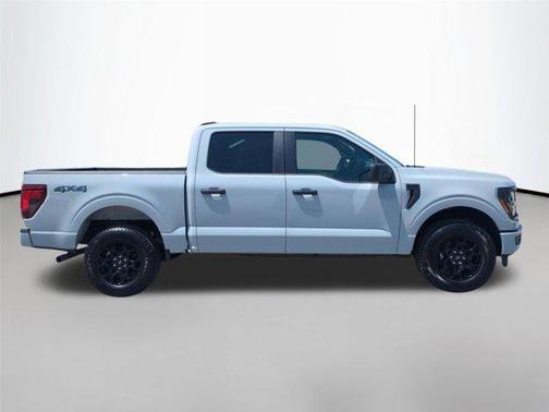 Avalanche 2026 Ford F-150 STX