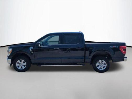 Antimatter Blue Metallic 2021 Ford F-150 XLT