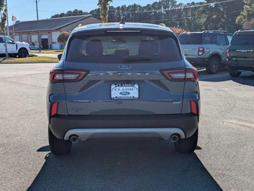 2025 Ford Escape PHEV Base