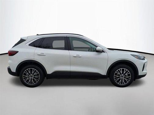 Star White Metallic Tri-Coat 2025 Ford Escape PHEV Base