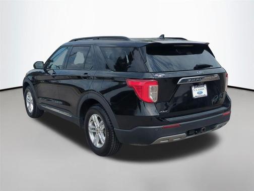 Agate Black Metallic 2023 Ford Explorer XLT