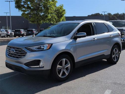 Iconic Silver Metallic 2020 Ford Edge SEL