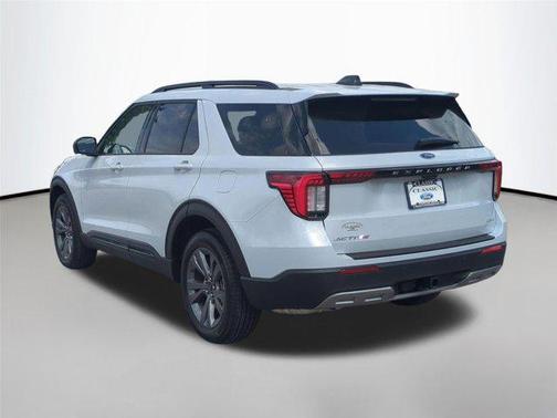 Space White Metallic 2026 Ford Explorer Active