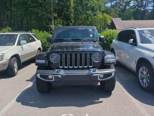 Black Clearcoat 2022 Jeep Wrangler Unlimited 4xe Sahara