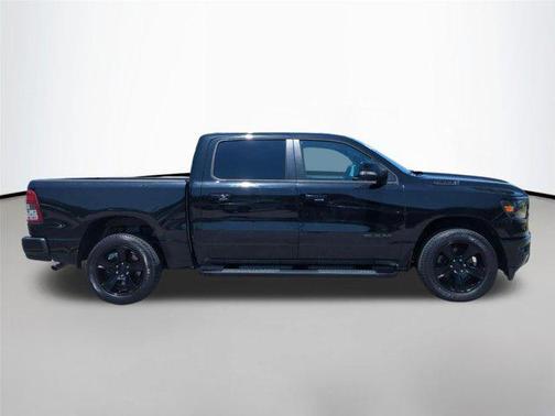 Diamond Black Crystal Pearlcoat 2020 RAM 1500 Big Horn/Lone Star