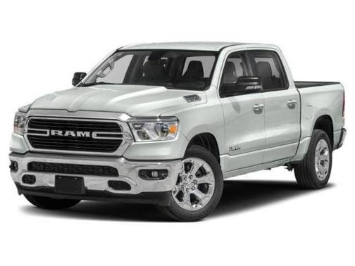 Diamond Black Crystal Pearlcoat 2020 RAM 1500 Big Horn/Lone Star
