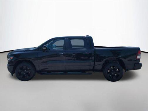 Diamond Black Crystal Pearlcoat 2020 RAM 1500 Big Horn/Lone Star