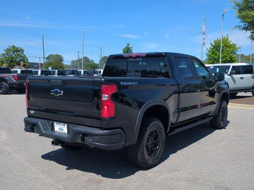 Black 2024 Chevrolet Silverado 1500 ZR2