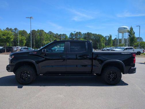 Black 2024 Chevrolet Silverado 1500 ZR2