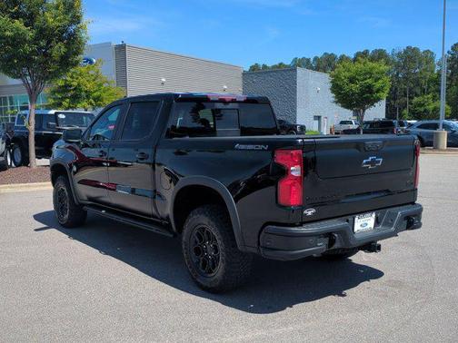 Black 2024 Chevrolet Silverado 1500 ZR2