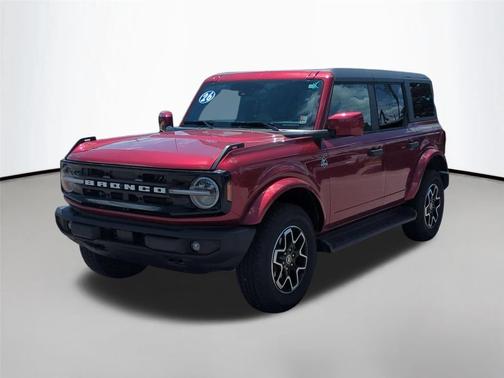 Ruby Red Metallic Tinted Clearcoat 2026 Ford Bronco Outer Banks